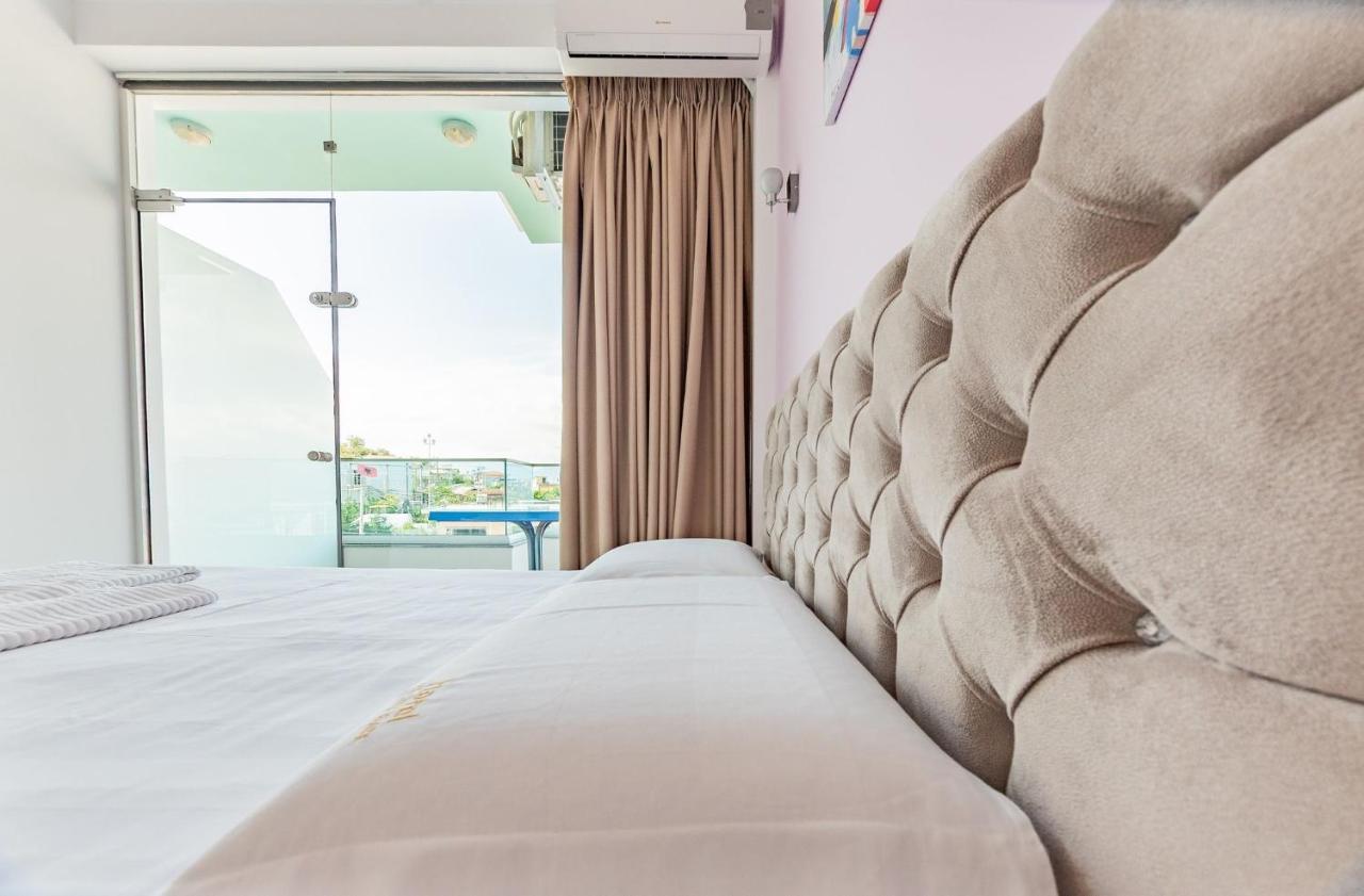 The City Gate Hotel Sarandë 外观 照片