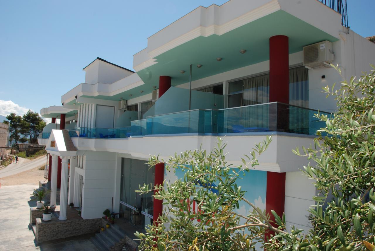 The City Gate Hotel Sarandë 外观 照片